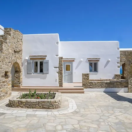 Salty Villas, Kallisti Holiday home